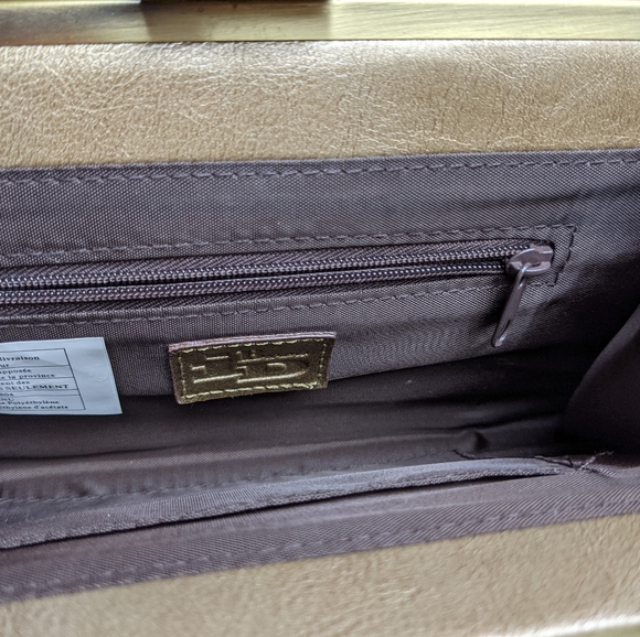 NWOT IBD Italy Antique Gold Clutch - Picture 4 of 5